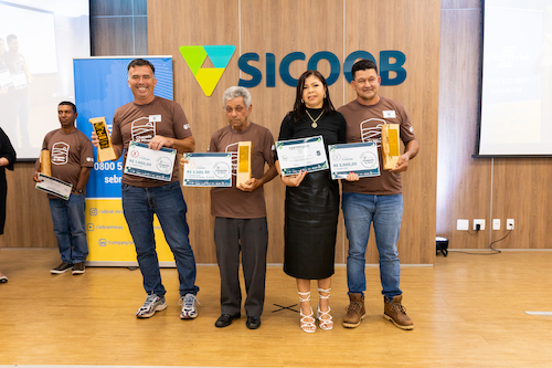 Chapada de Minas premia os melhores cafés do ano em Capelinha