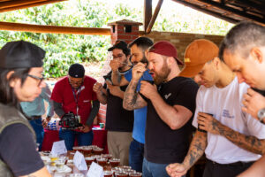 Chapada de Minas premia os melhores cafés do ano em Capelinha