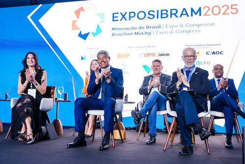 Cerimônia de abertura da EXPOSIBRAM 2025 reúne autoridades e líderes do setor mineral em Salvador