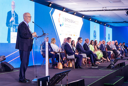 Cerimônia de abertura da EXPOSIBRAM 2025 reúne autoridades e líderes do setor mineral em Salvador