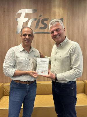 Frísia e fazenda Nova Santa Cruz recebem reconhecimento da Nestlé por promover agricultura regenerativa