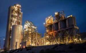Como a lubrificação de alta performance sustenta a indústria do cimento na atualidade