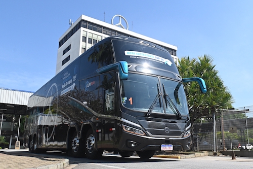 Mercedes-Benz promove teste comparativo para avaliação de biocombustível 100% em motores Euro 6