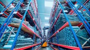 Pioneiro Escapamentos projeta produção de 20 mil conversores catalíticos em 2025, impulsionada pela parceria com a Umicore