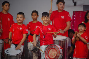 Super Terminais anuncia apoio aos projetos sociais dos Bois Caprichoso e Garantido