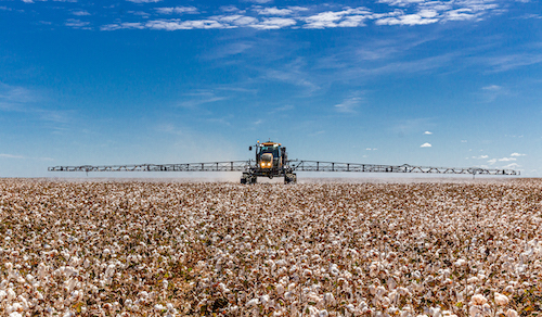 Valtra orienta como escolher o pulverizador ideal para cada tipo de lavoura