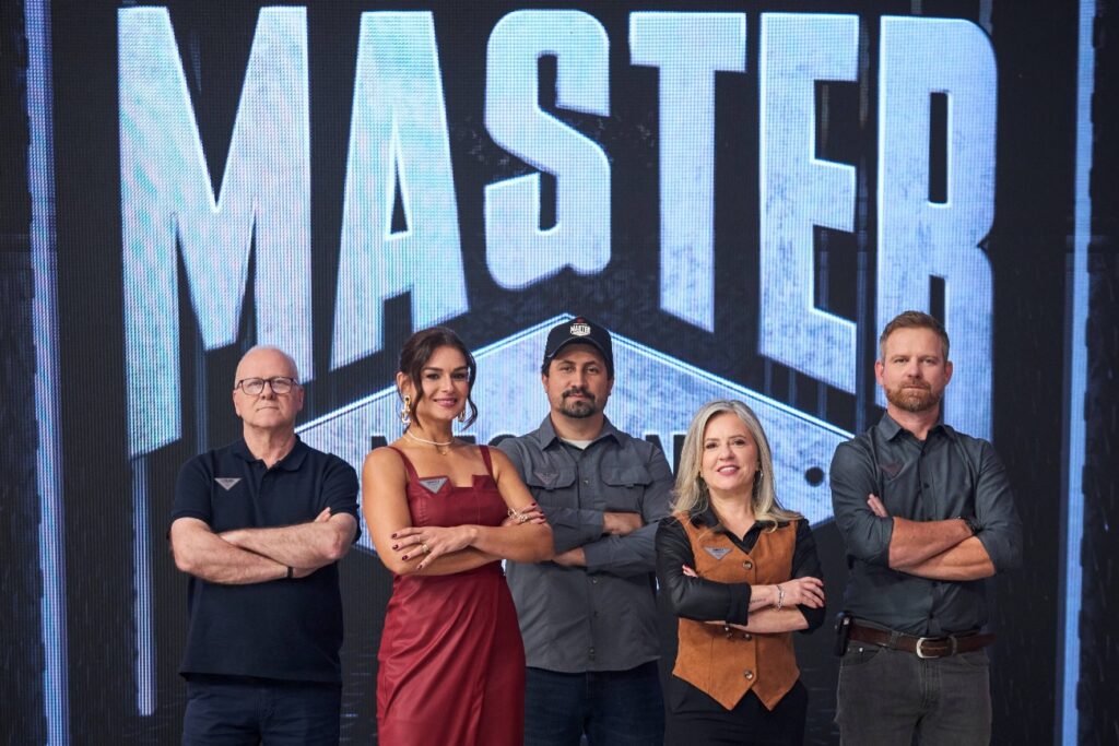 Master Mechanic chega à terceira temporada com novos desafios para equipe de mecânicos agrícolas e jurados Master Mechanic chega à terceira temporada com novos desafios para equipe de mecânicos agrícolas e jurados
