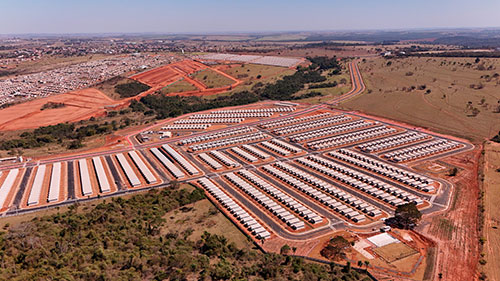 Pacaembu entrega 1.155 casas em Bauru