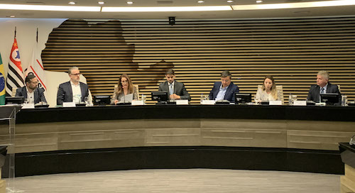 Cummins reforça papel da tecnologia aplicada na transição energética