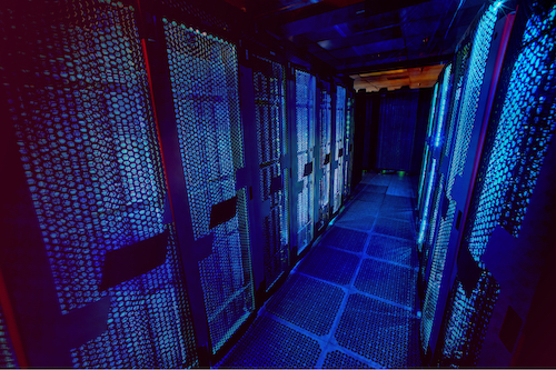 Problemas elétricos são causa de mais de 50% das falhas críticas em data centers