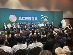 Farmtech destaca no 3º Congresso Cerealista Brasileiro solução de crédito exclusivo a associados da ACEBRA