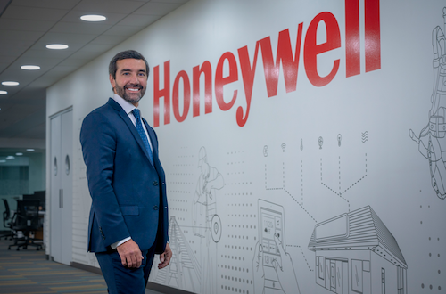 Honeywell introduz nova e inovadora tecnologia que produz combustíveis renováveis de baixo custo e alta qualidade a partir de biomassa