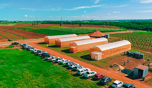 New Holland e Universidade do Agro firmam parceria para impulsionar capacitação e inovação no campo