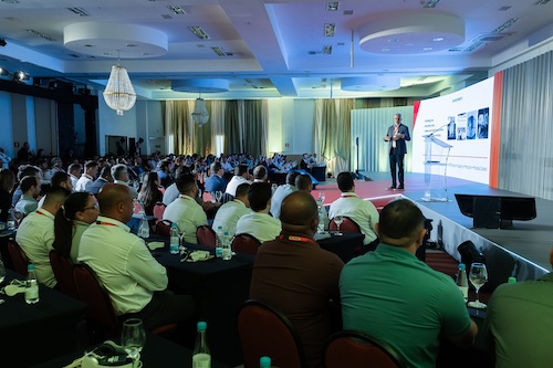 PALFINGER acelera o crescimento na América Latina com investimentos em serviços, parcerias e inovações