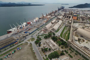 Portos públicos do Sul crescem 14% no 3º trimestre e lideram a retomada logística da região