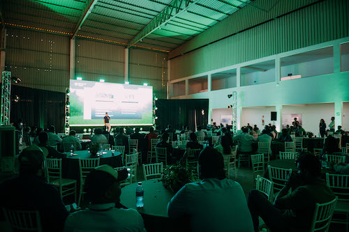 Bruna Ximenes, RTC da Rovensa Next Brasil no oeste baiano, anfitriã do evento