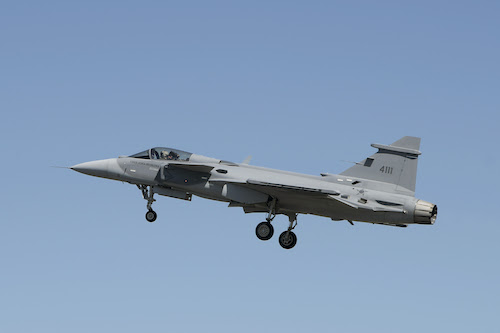 Saab entrega mais um F-39E Gripen à Força Aérea Brasileira