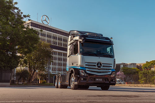Mercedes-Benz lança Actros Evolution Série Especial 15 anos