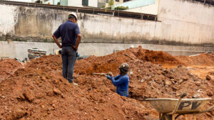 Empresários da indústria da construção fecham 2025 com expectativas positivas para o ano que vem, mostra CNI