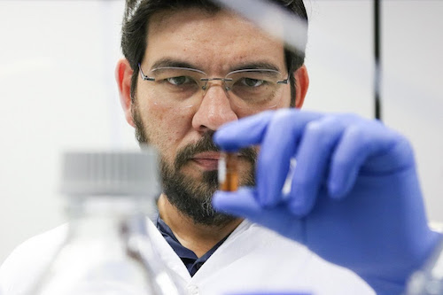 Revista Science publica pesquisa do CNPEM sobre estratégia inédita de bactéria que causa cancro cítrico