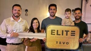 Concurso de produtividade da LongPing High-Tech premia agricultores com os melhores resultados do país