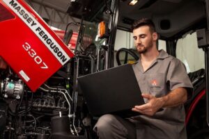 Dia do Mecânico - Digitalização e automação do campo transforma perfil dos profissionais da área agrícola