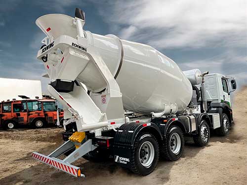 Autobetoneiras SCHWING-Stetter: conheça os modelos AM8FHC e AM10FHC