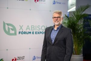 Gustavo Branco leva debate crítico sobre fertilizantes especiais e inovação ao Fertilizer Latino Americano