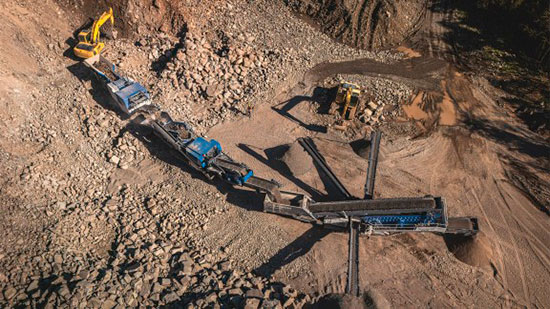 Totalmente flexível: A combinação de plantas Kleemann e a planta de mistura de asfalto Ciber convencem no Brasil