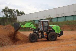LiuGong amplia Série T com chegada da linha elétrica e fortalece estratégia de eletrificação