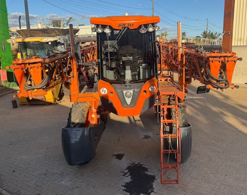 Leilão surpreende com oferta de máquinas agrícolas seminovas de grandes marcas, com isenção de comissão e pagamento em até 48 parcelas