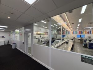 Expandindo sua presença no agronegócio, Milliken inaugura laboratório de microencapsulação de bioinsumos no Brasil, novo hub de inovação para a América Latina