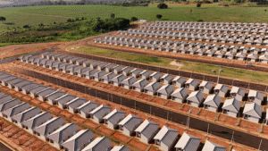 CAIXA E GOVERNO DO BRASIL ENTREGAM 733 MORADIAS DO PROGRAMA MINHA CASA, MINHA VIDA EM ARAÇATUBA (SP)