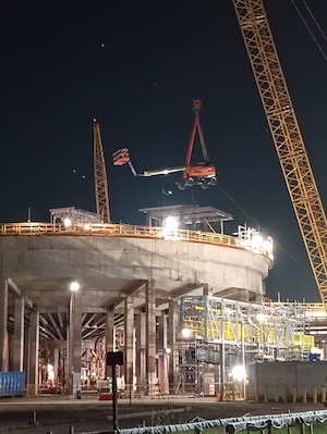 Orguel viabiliza operação complexa no Porto do Açu com plataforma de acesso industrial Orguel viabiliza operação complexa no Porto do Açu com plataforma de acesso industrial