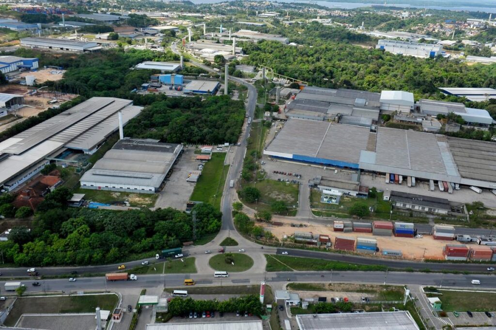 Amazonas encerra 2025 com recorde logístico e avanço industrial em setores estratégicos
