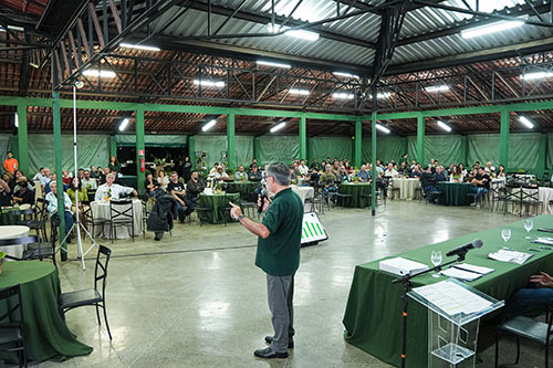 Transparência, governança e participação ativa marcaram a Assembleia Geral Ordinária da Expocacer