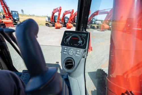 Muito além do conforto: cabine da escavadeira influencia diretamente na segurança e na produtividade do operador