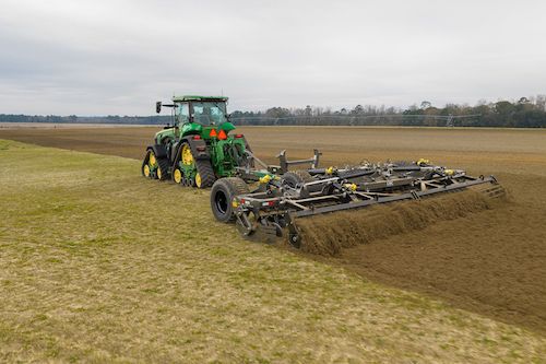 Agricultura brasileira e norte-americana compartilham eficiência e desafios no preparo de solo