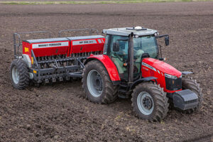 Mecanização adaptada às condições do arroz irrigado contribui para a eficiência da produção no Brasil