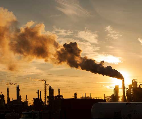  Leilões de energia reforçam termelétricas fósseis e podem emitir até 40 MtCO₂e por ano, alerta IEMA