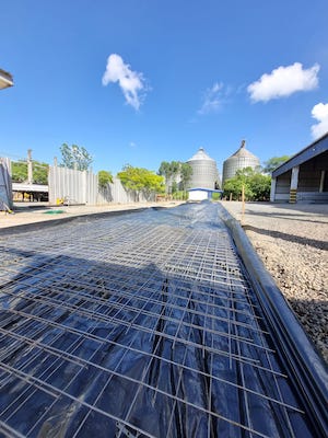 InterCement Brasil desenvolve Concreto Compactado com Rolo para ganhar eficiência, acelerar obras e otimizar custos em pavimentação