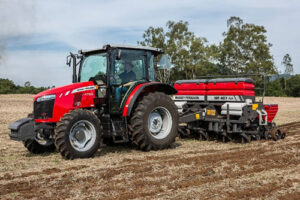 Massey Ferguson apresenta novas versões de tratores consagrados para diferentes perfis de produtores na Expodireto 2026