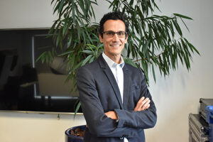 Guerra no Irã pressiona fretes e exige revisão urgente na estratégia de compras das empresas, alerta especialista