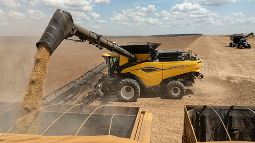 New Holland apresenta na Expodireto a maior colheitadeira de rotor duplo do mundo