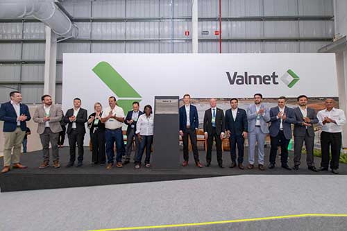 Multinacional finlandesa inaugurou nova unidade em Minas Gerais que permitirá triplicar a capacidade de produção de tecidos filtrantes