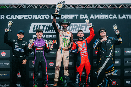 Valvoline estreia temporada do Ultimate Drift com vitória dupla
