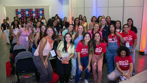Valvoline Conecta - Elas Aceleram reúne profissionais e expõe desafios reais das mulheres no setor automotivo