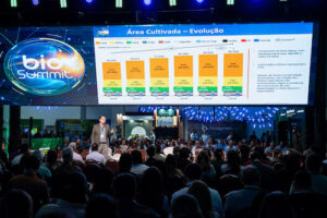 BioSummit reúne representantes do setor de bioinsumos agrícolas, que movimentou R$ 6,2 bilhões em 2025