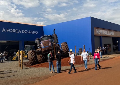 Infraestrutura e autonomia no campo: máquinas de construção se consolidam como aliadas do produtor