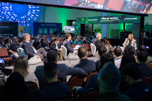 BioSummit, em parceria com Sociedade Entomológica do Brasil e Sociedade de Fitopatologia, traz edição especial do "Minha Tese em 3 Minutos"